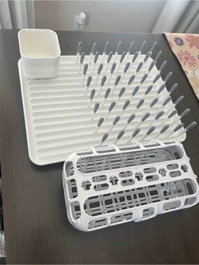 OXO bottle drying rack, munchkin bottle dishwasher basket